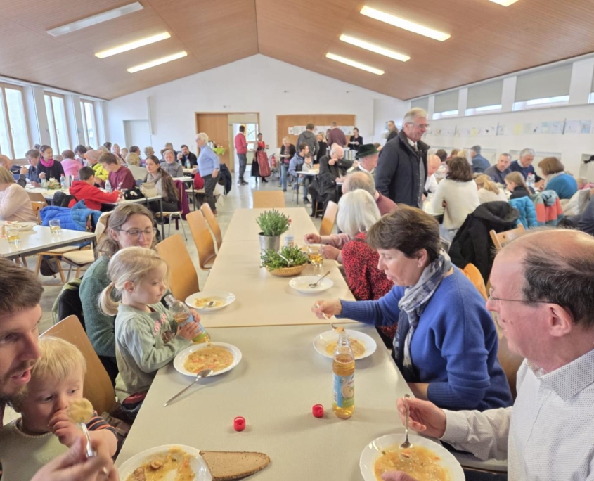 29. März Palmsonntag - Fastensuppen essen_002